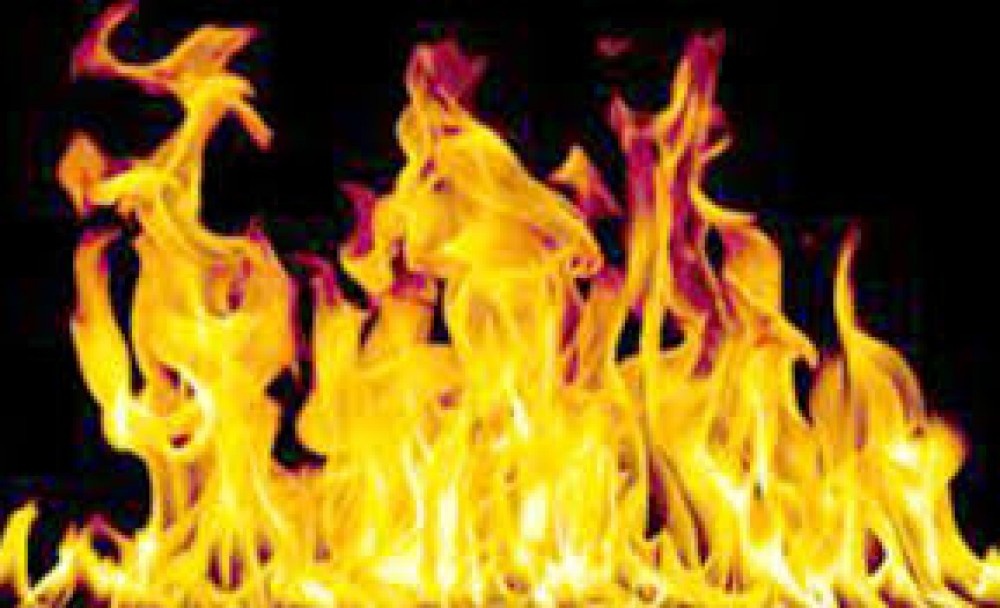 नवलपरासीमा आगलागी, बाह्र घर जले